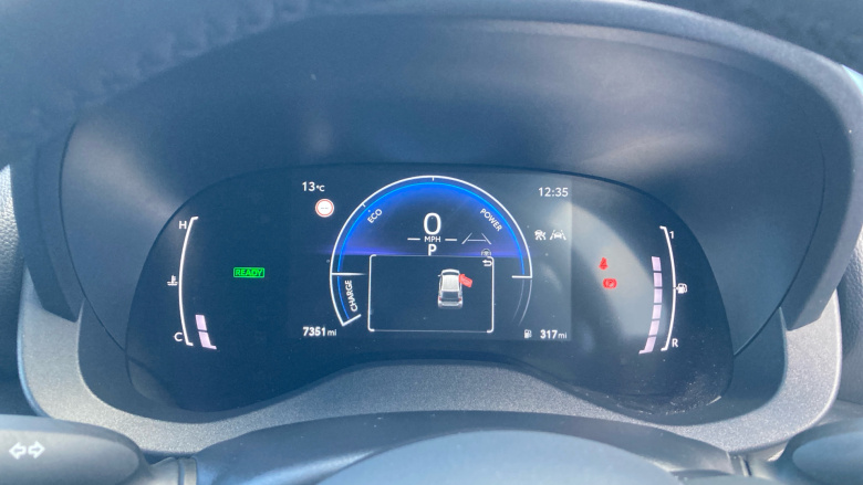 Toyota Yaris 1.5 Hybrid Design 5dr CVT Hybrid Hatchback